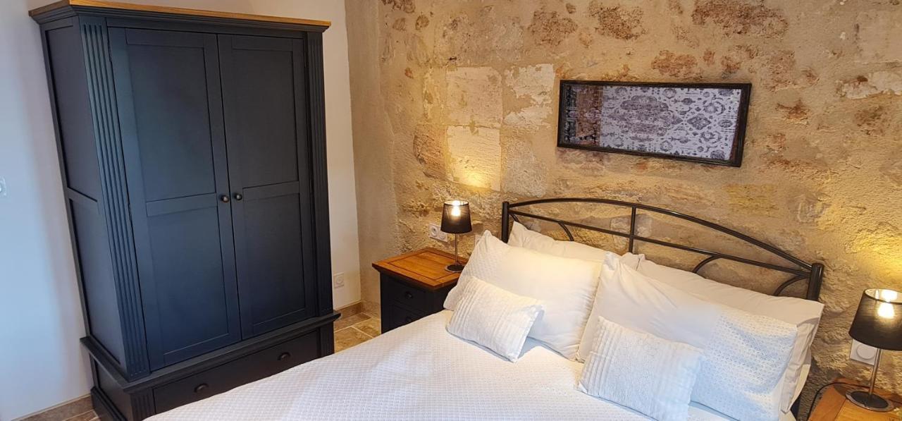 Dom Peyreton Prestige Cottages Set In A Charming Wine Property Villegouge Exterior foto