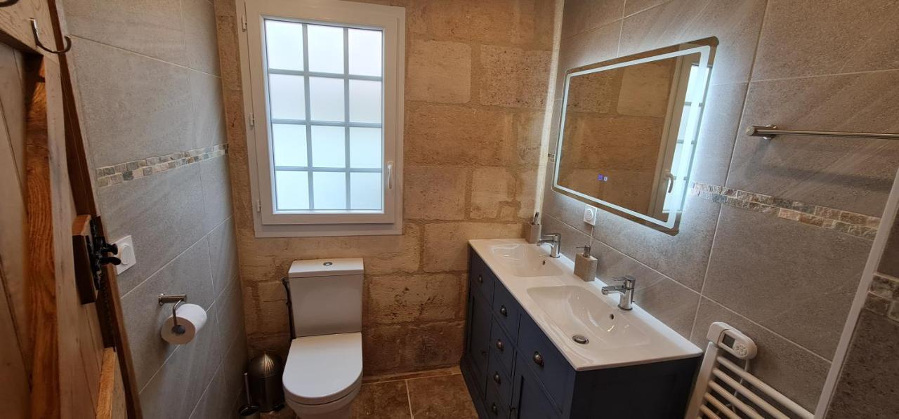 Dom Peyreton Prestige Cottages Set In A Charming Wine Property Villegouge Exterior foto
