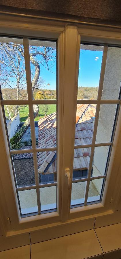 Dom Peyreton Prestige Cottages Set In A Charming Wine Property Villegouge Exterior foto